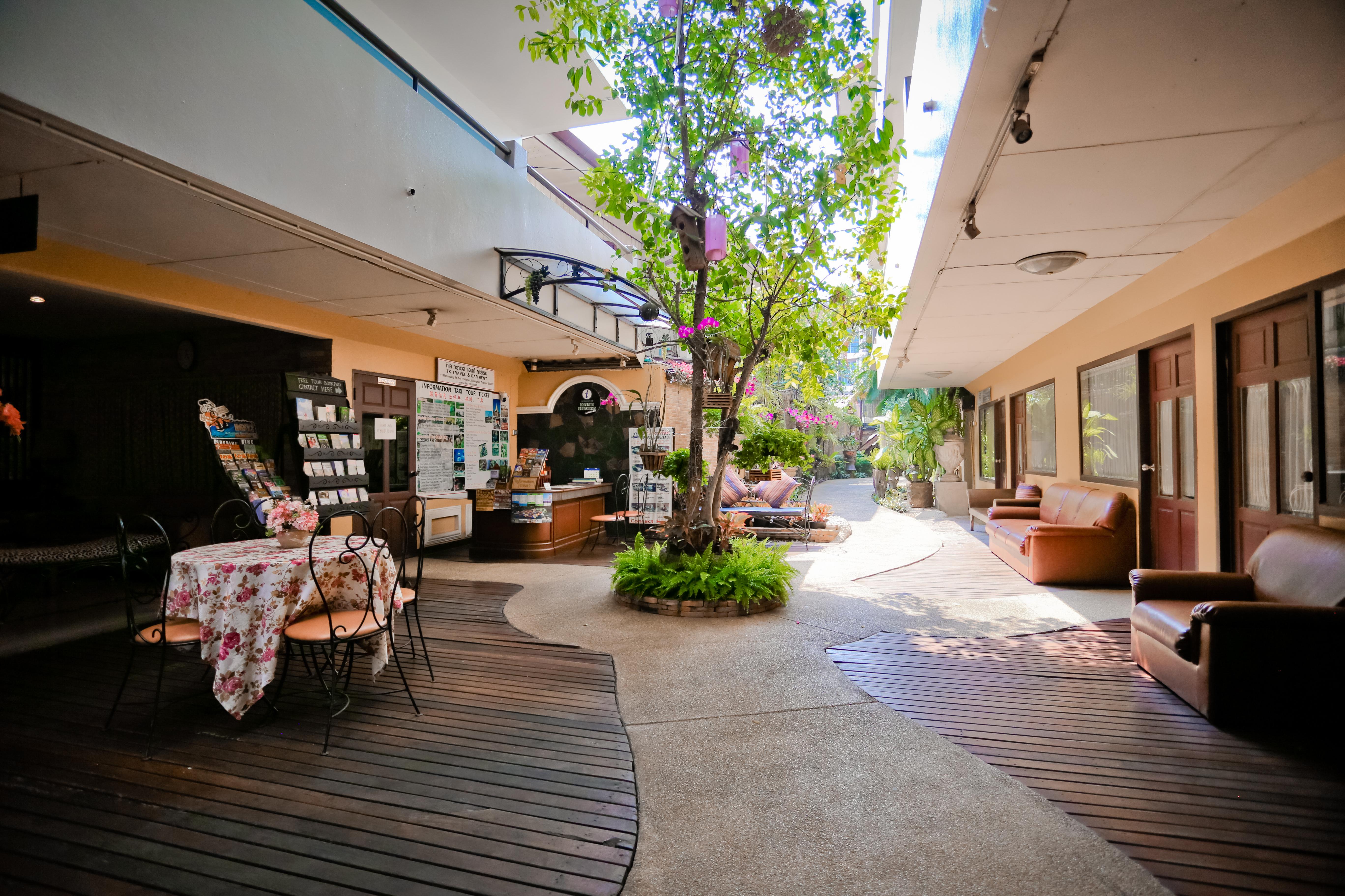 Eurana Boutique Hotel Чиангмай Екстериор снимка