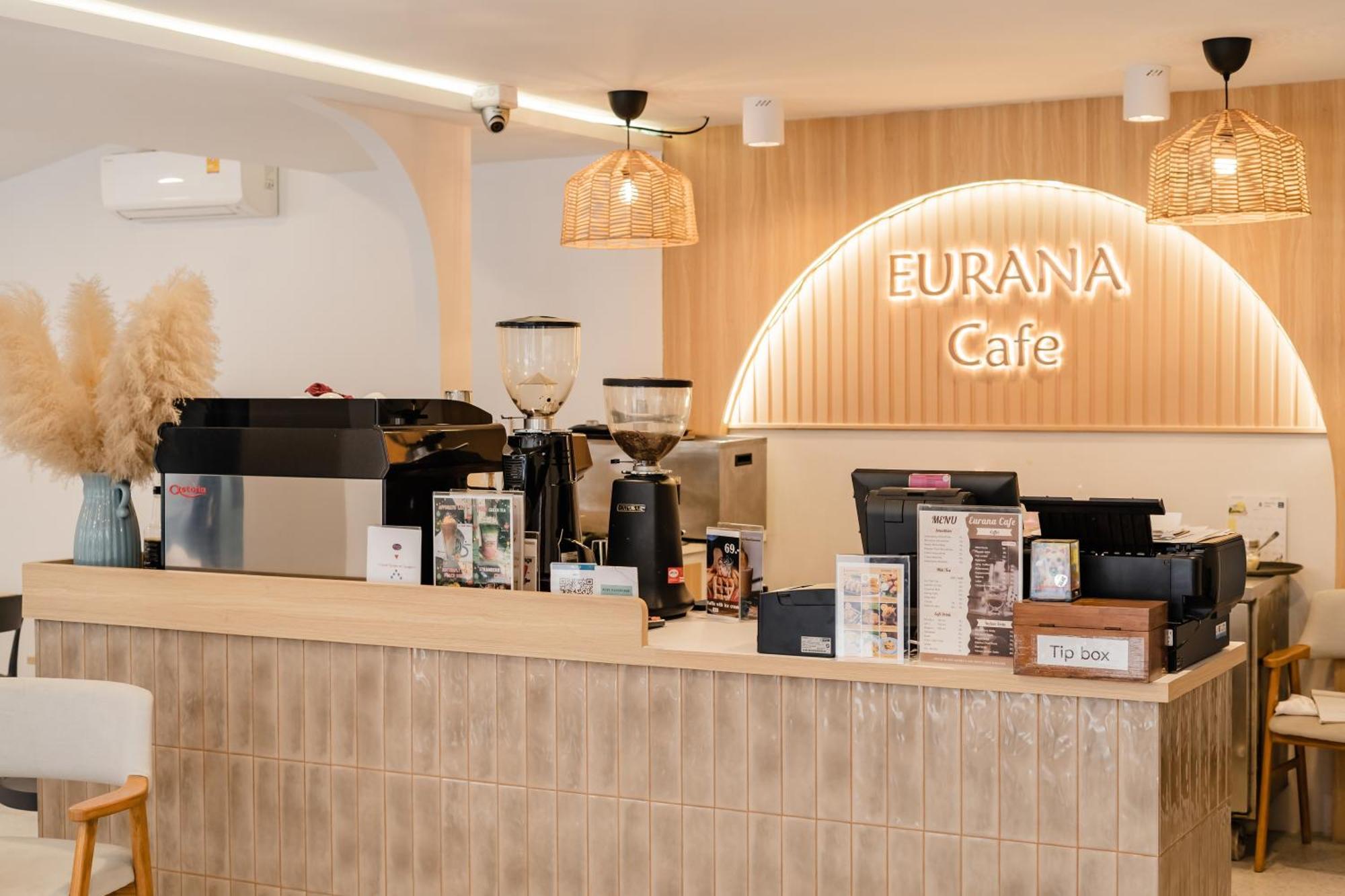 Eurana Boutique Hotel Чиангмай Екстериор снимка