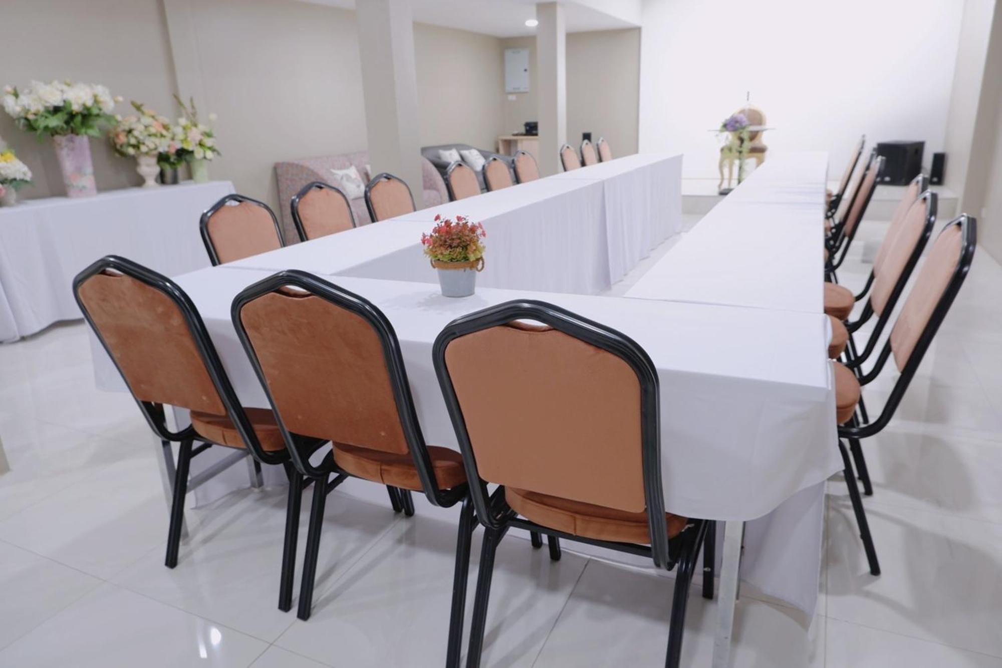 Eurana Boutique Hotel Чиангмай Екстериор снимка