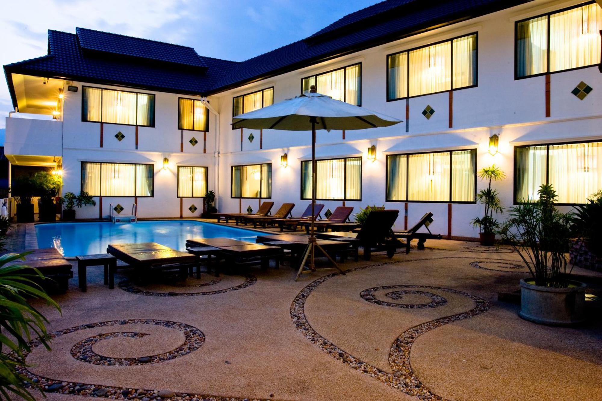 Eurana Boutique Hotel Чиангмай Екстериор снимка